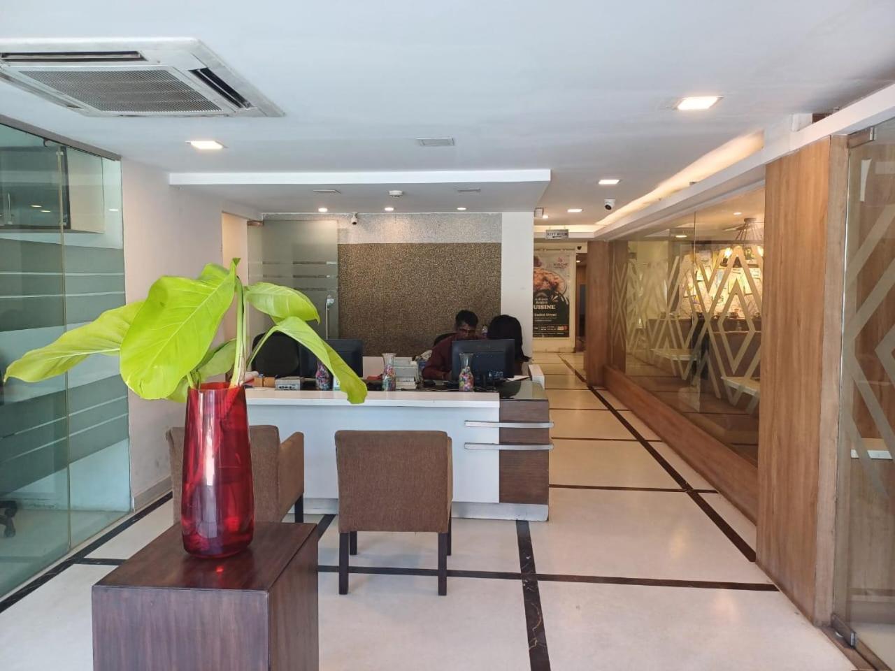 Hotel Marina Inn Egmore Madras Buitenkant foto