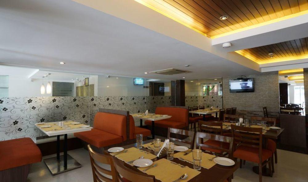Hotel Marina Inn Egmore Madras Buitenkant foto