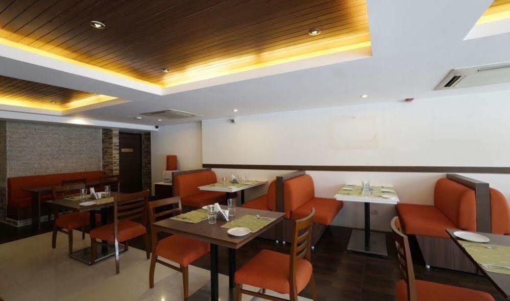 Hotel Marina Inn Egmore Madras Buitenkant foto
